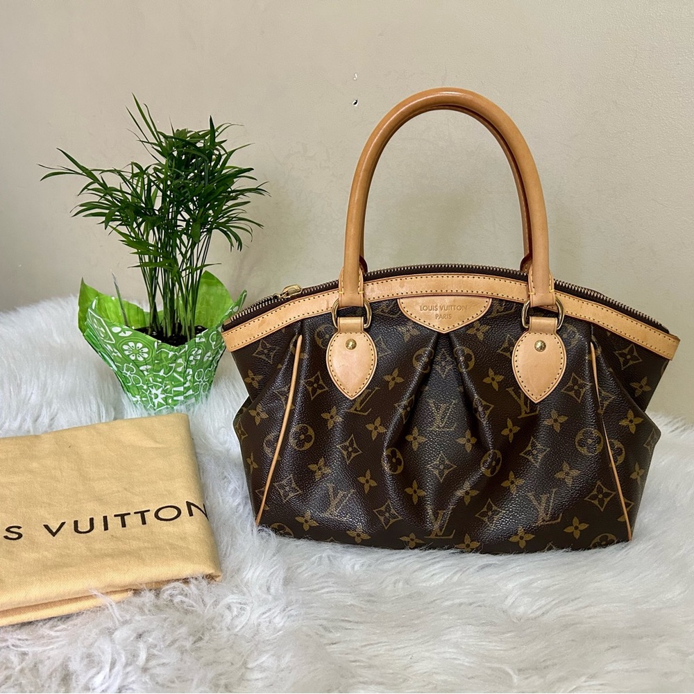 🌸Authentic Louis Vuitton TIVOLI pm🌸